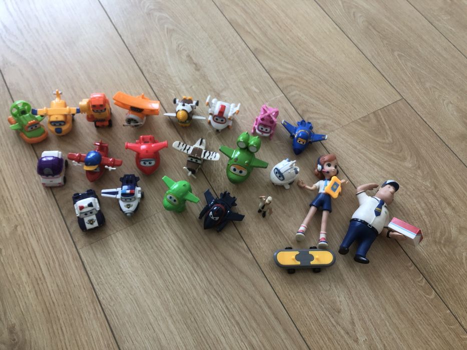 figuras Superwings