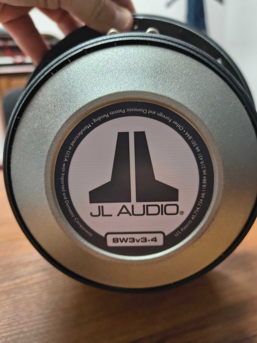 JL AUDIO Subwoofer 8W3v3-4