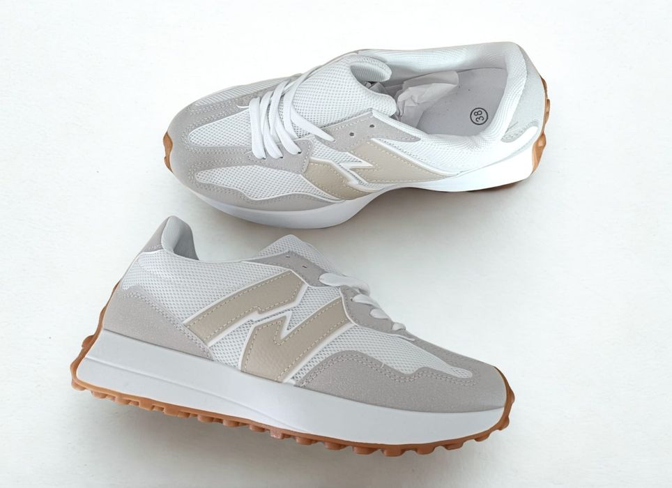 Oddychające damskie sneakersy białe R 36