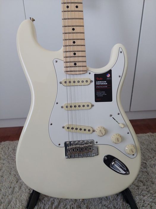 Fender Stratocaster special run Americana