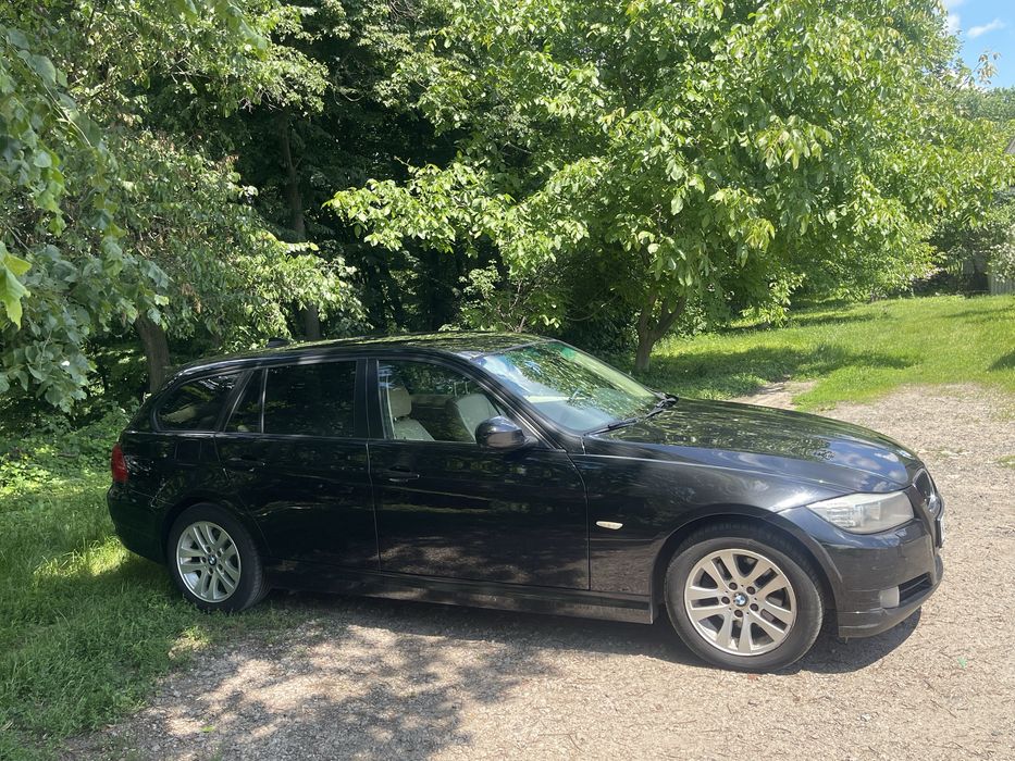 БМВ 3 Series 2012, E91