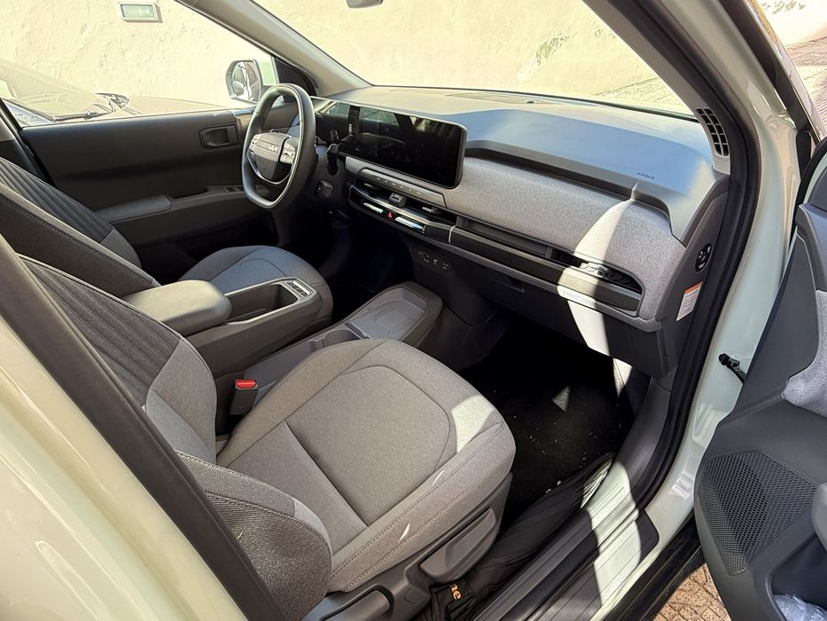 KIA EV3             .