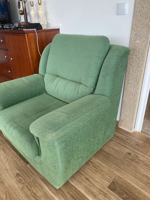 Conjunto de Sofás Verde - 3 Peças - 90€