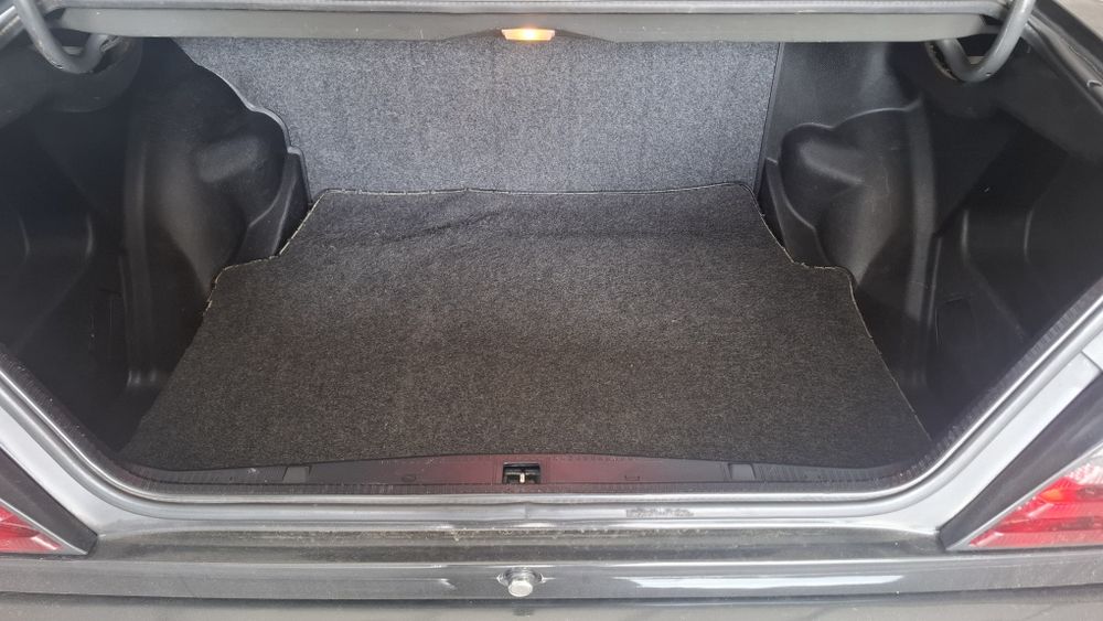 Vendo Mercedes 124 E200 gasolina