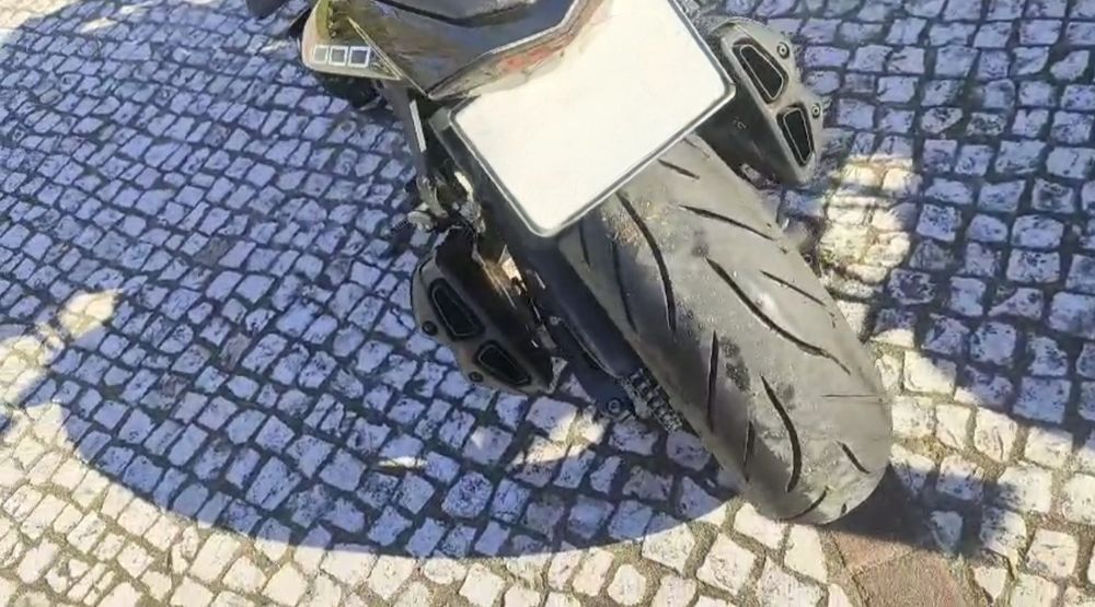 Kawazaki Z1000 de 2011 (Posso aceitar Troca por carro) Aceito proposta