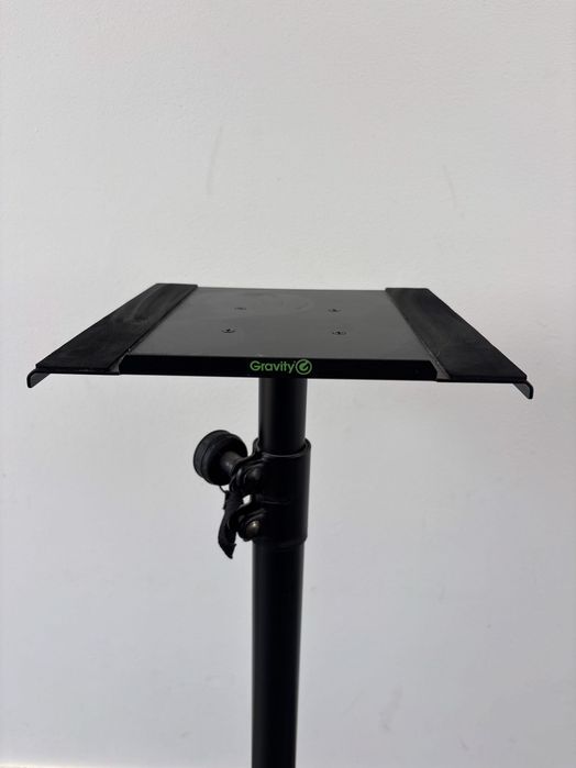 Par de Suportes para Monitores de Estúdio/Colunas - Gravity SP 3202