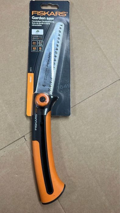 Пила садовая Fiskars Xtract (SW73)