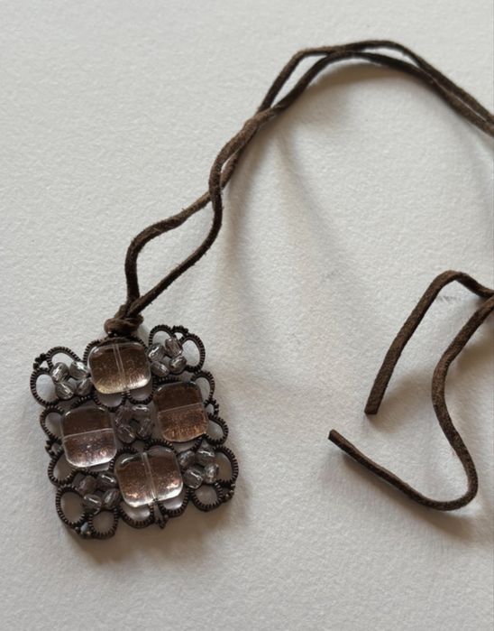 Ozdobny wisiorek boho