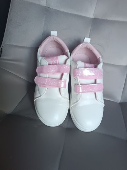 Buty dziecięce,sportowe,rzepy,30