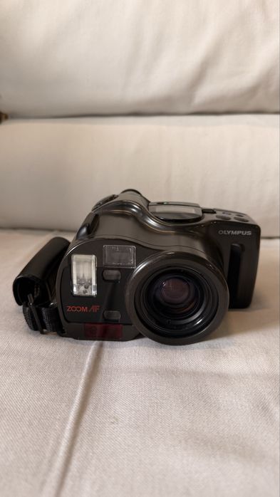 Olympus AZ-330 Superzoom | Analógica | Zoom | Testada