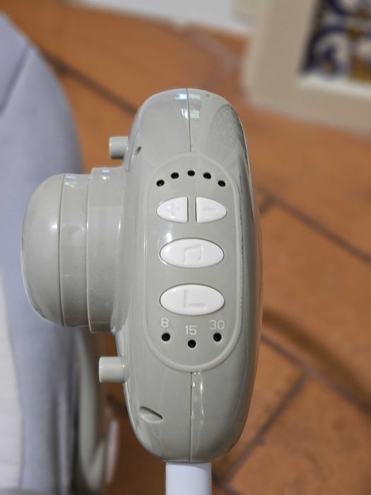 Cadeira de Baloiço Bebé Chicco Relax&Play Swing