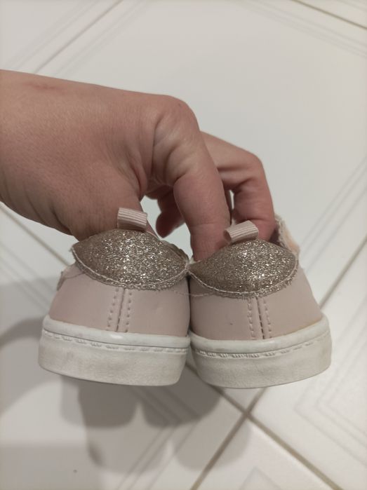Кеди H&M для дівчинки 20/21  розмір, рожеві