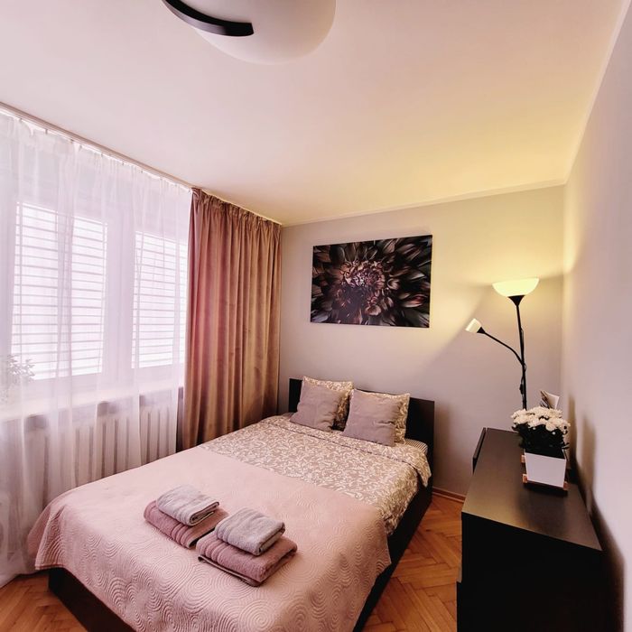 Apartament w  centrum.Blisko dworzec centralny.Na doby, noce i godziny