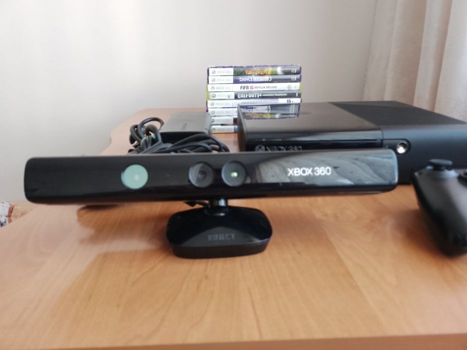 Xbox 360 E 250 GB