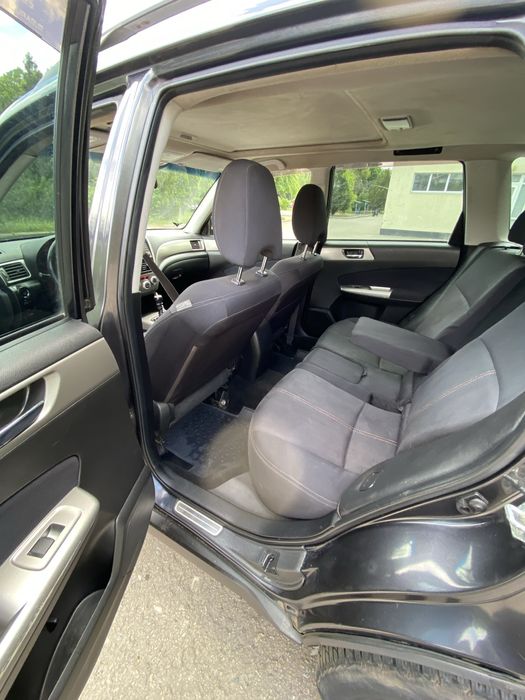 Продам Subaru Forester ,2 л дизель