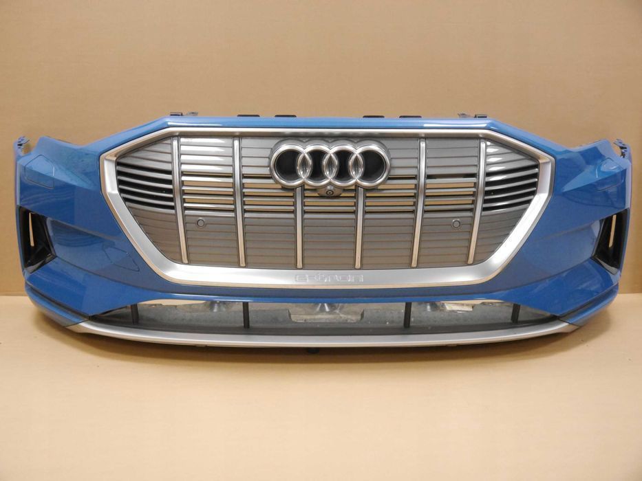 Бампер передний перед Audi E-Tron 4KE разборка