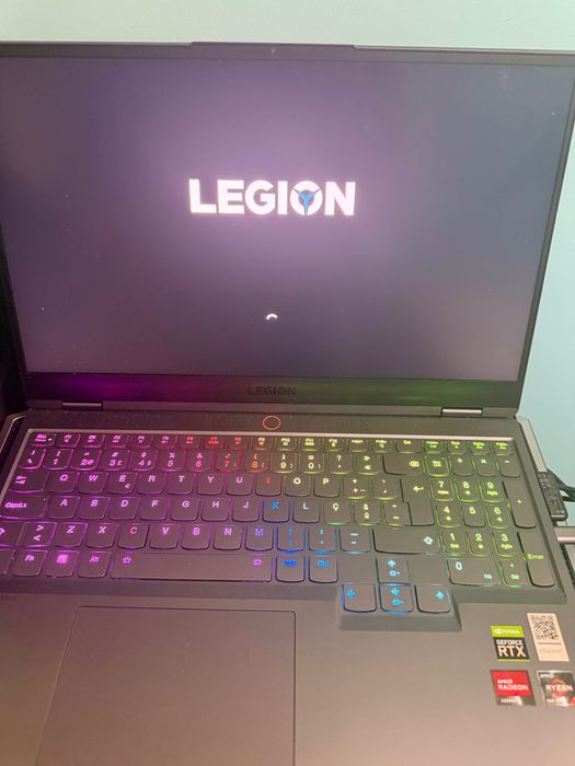 Portátil Lenovo legion 7