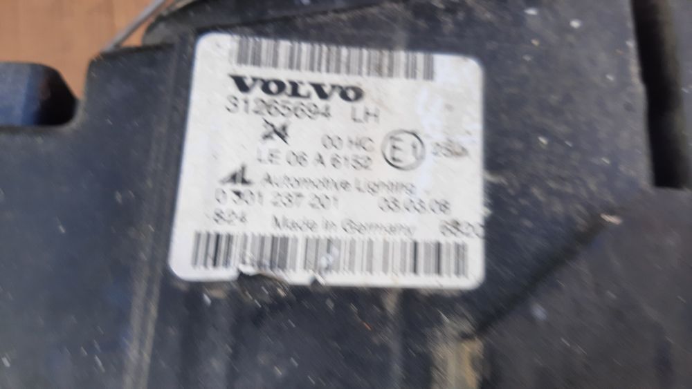 Volvo v50 Lift Lampa prawa lub lewa oryginał