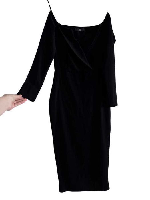 Czarna elegancka kopertowa sukienka 34 missguided offshoulder
