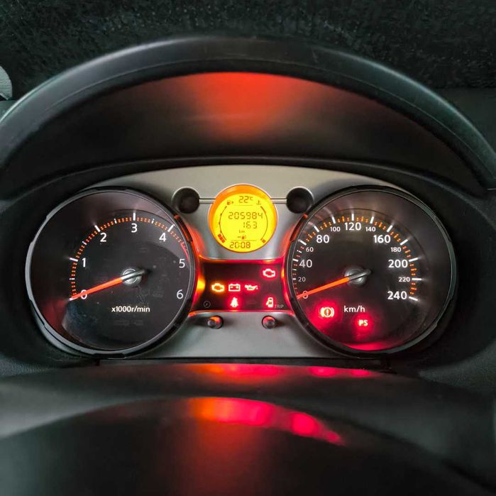Nissan Qashqai 1.5 dCi 2008, Tekna, 207.000 km [avaria no motor]