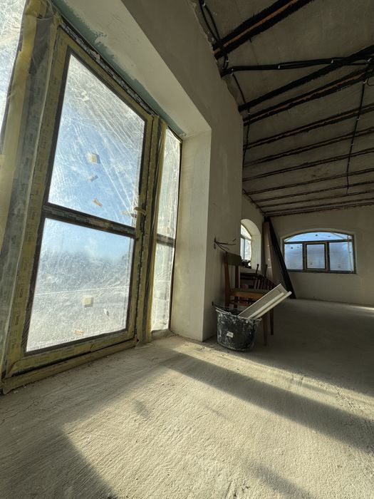 Лесопаркова р-н Лелеківка. Елітні забудови. Площа 220 кв. М 10 сот.