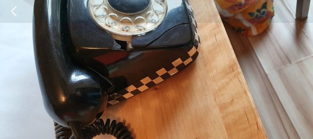 Telefon stary ebonit dekoracja