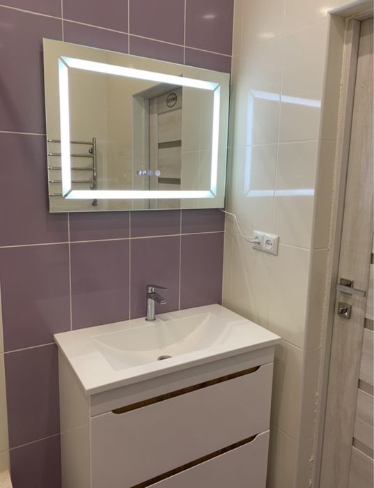 квартира подобово, затишна та світла (вільна з 07.02)