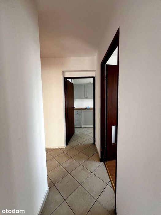 Przestronne mieszkanie z balkonem w centrum