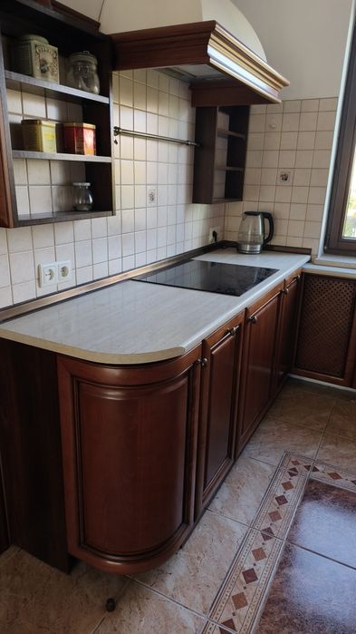 Meble kuchenne drewna wiśniowego
