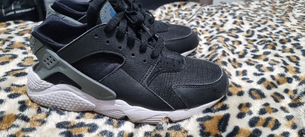 Nike huarache new