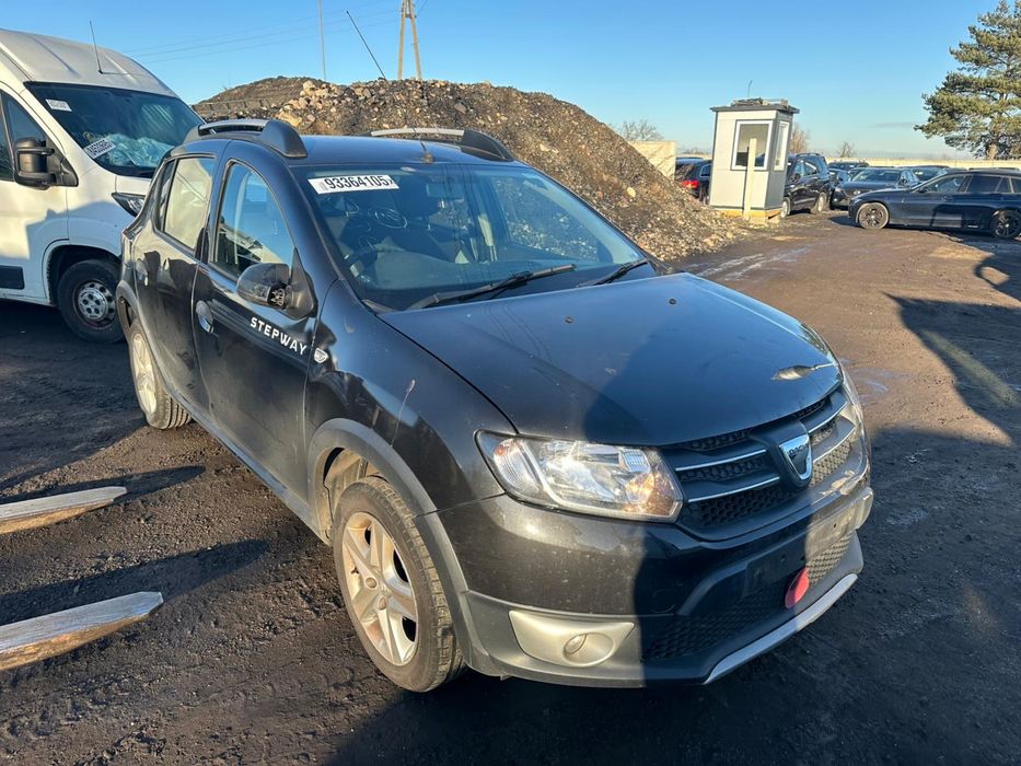 Dacia Sandero silnkk 0.9 Benzyna 2015r,Anglik z kluczykami