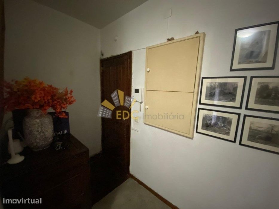 Apartamento T3 com suíte no Monte do Estoril | Excelente potencial ...