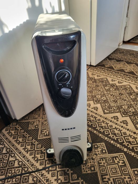 Масляный обогреватель Delfa DH - 11