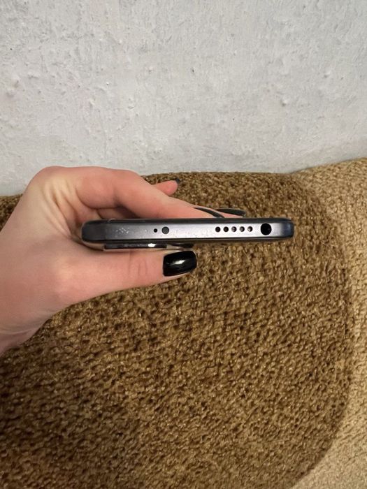 Продам телефон Redmi Note 11