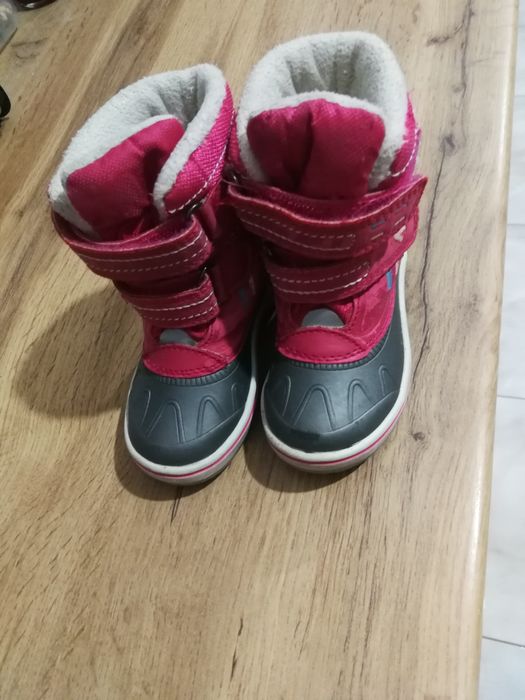 Buty zimowe dla dziewczynki  20 rozm