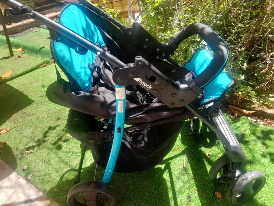 2 carros bebe da bebeconfort novos 10€ cada