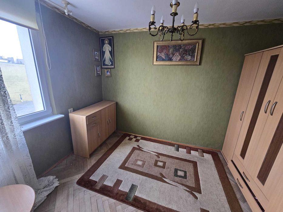 Na sprzedaż 2 pokojowe mieszkanie w centrum z widokiem na jezioro