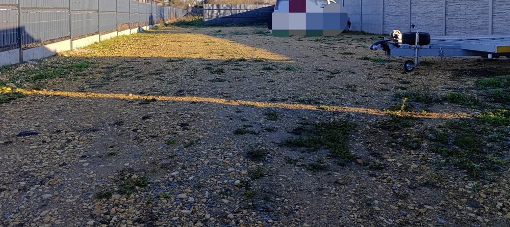 Wynajmę Miejsce Postojowe Bus,Kamer,Sprzęt Budowlany itd.(Teren Ogrodz