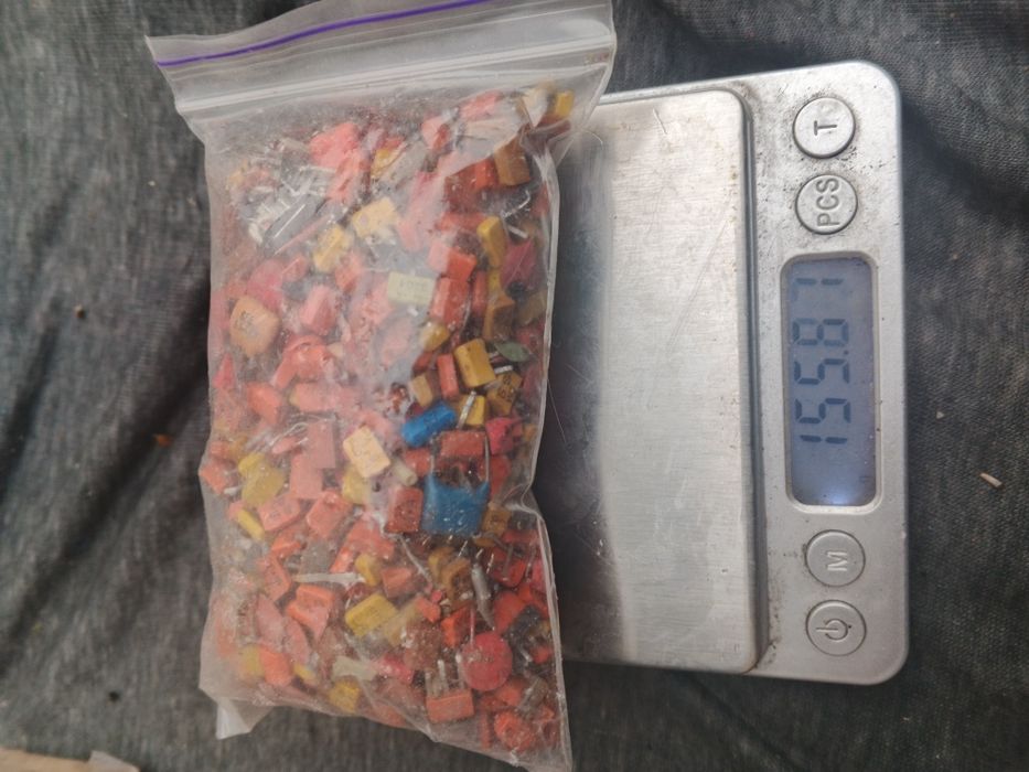 Радіодетелі в переробку.