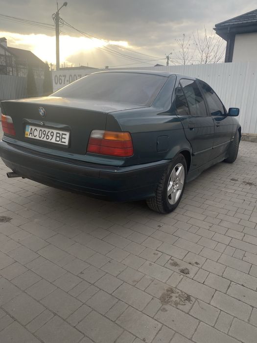 Продам    бмв     е36