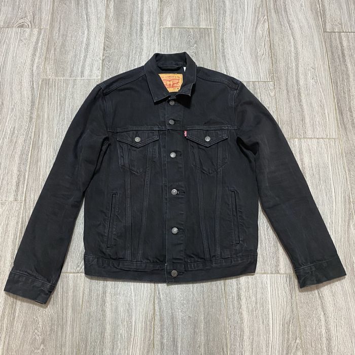 Куртка Levis чоловіча джинс оригінал ідеал М