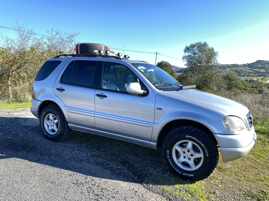 Mercedes ML 270 CDi. 7 lugares automático