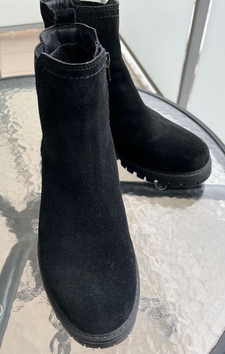 Buty zamszowe czarny 41r Lasocki