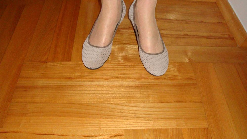 buty ze skóry zamszowej/ buty Jana/ jasne buty/ jasne półbuty