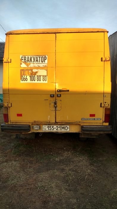 Продам автомобіль Mercedes-Benz 407