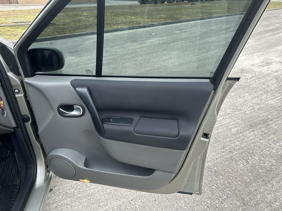 Продам Renault Scenic у гарному станi