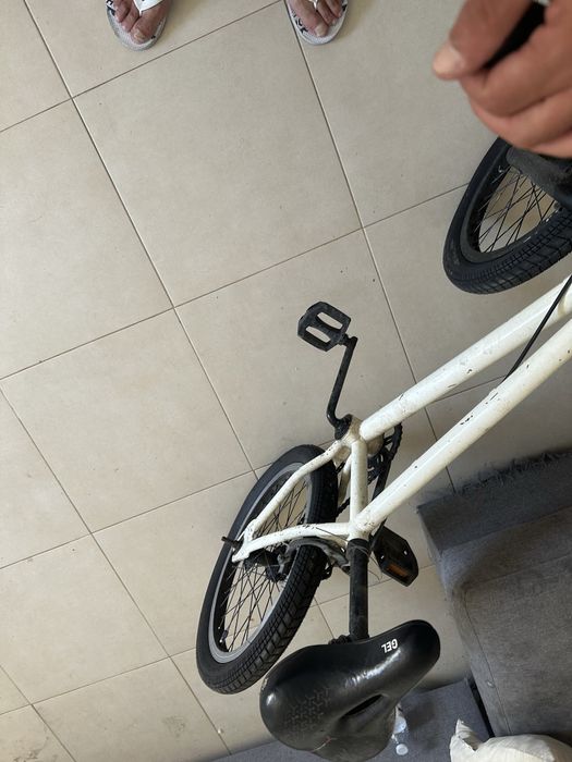 Bicicleta BMX GT
