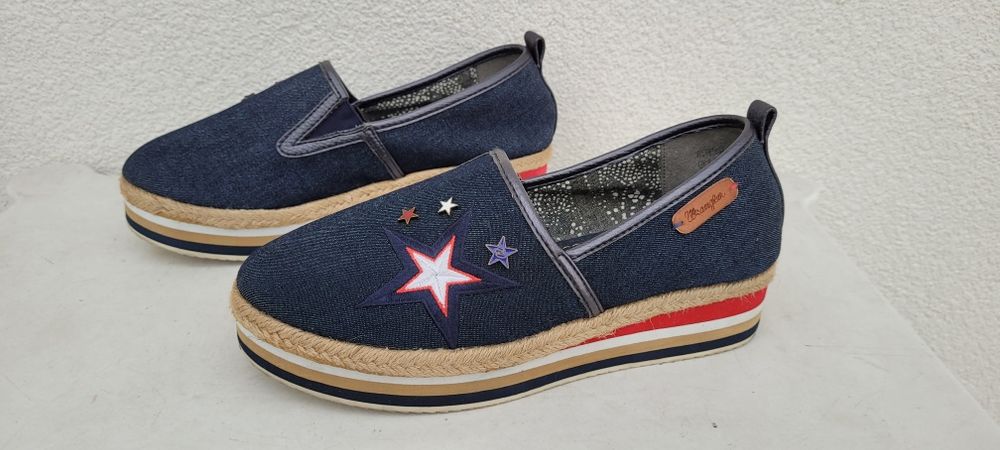 Buty Wrangler na platformie rozmiar 39