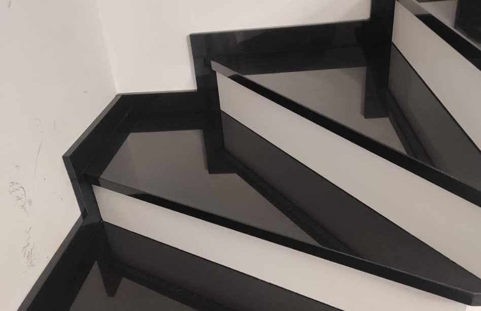 Stopnie Podstopnie Schody granitowe pod wymiar Płytki kamienne