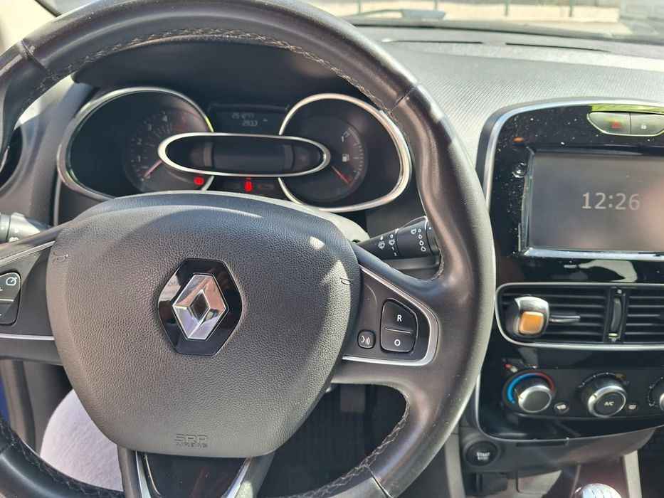 Vende se carrinha Renault Clio